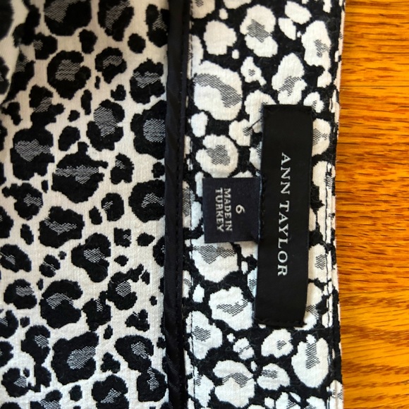 Skirt size 6 - Picture 2 of 4